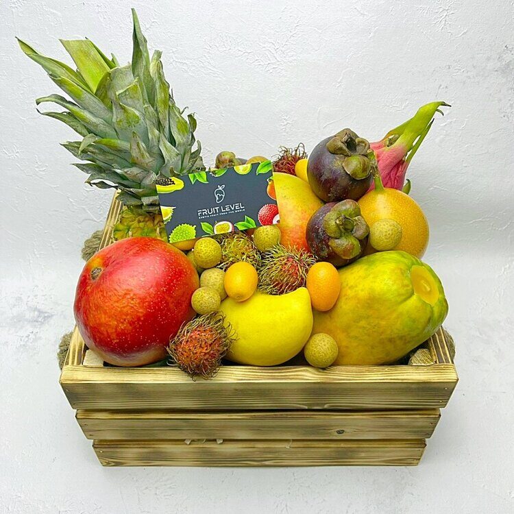 Ящик экзотических фруктов